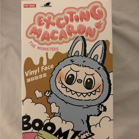 Lychee Berry Labubu - Picture 5 of 7